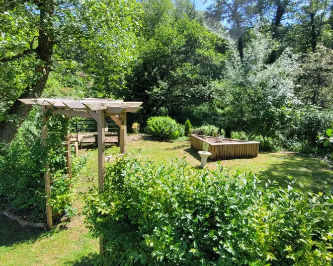 Lincomb Lock - garden
