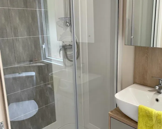 ABI Beverley shower room