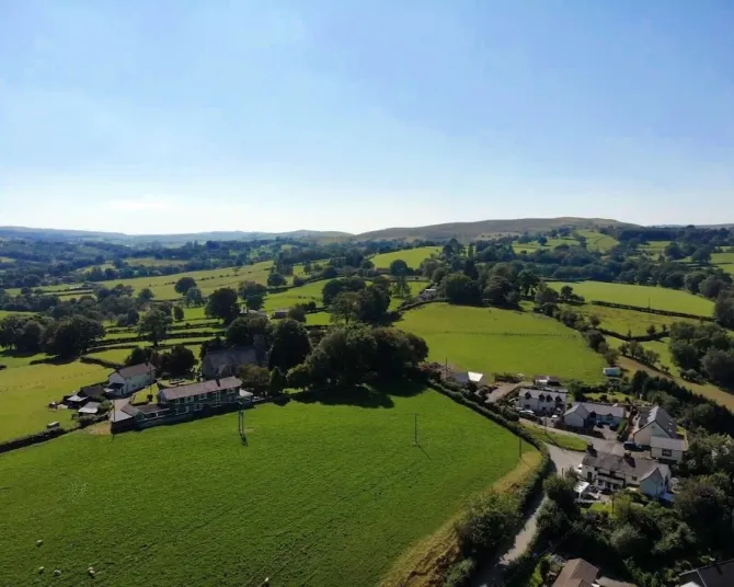 Riverbend surrounding area