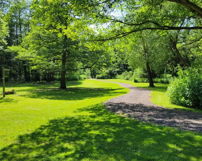 Lincomb Lock - river path