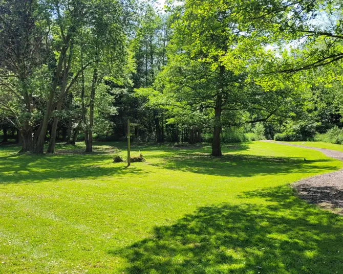 Lincomb Lock - river path