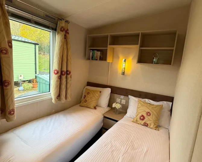 Hillandale Victory Twin Bedroom