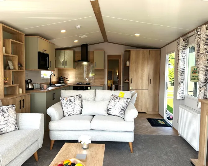 Carnaby Silverdale