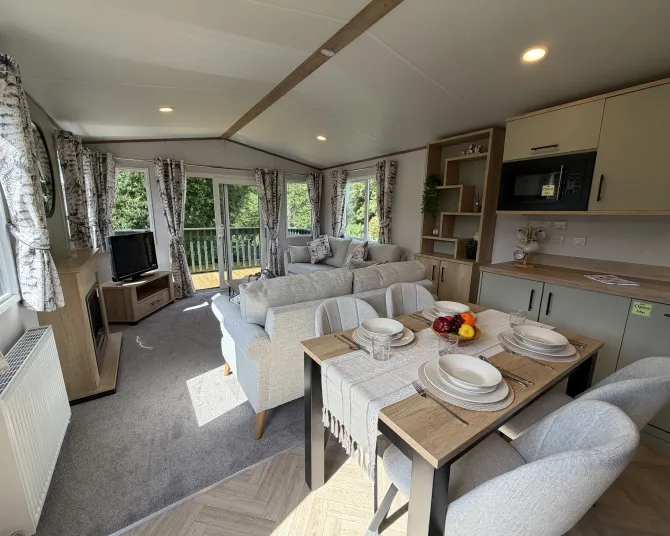 Carnaby Silverdale