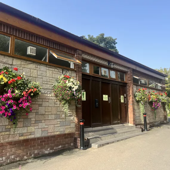 Lickhill Manor Washrooms